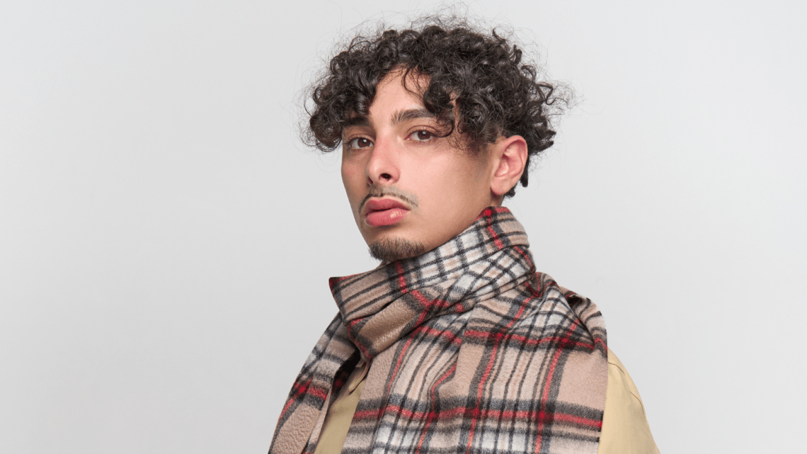 cashmere scarf men UK