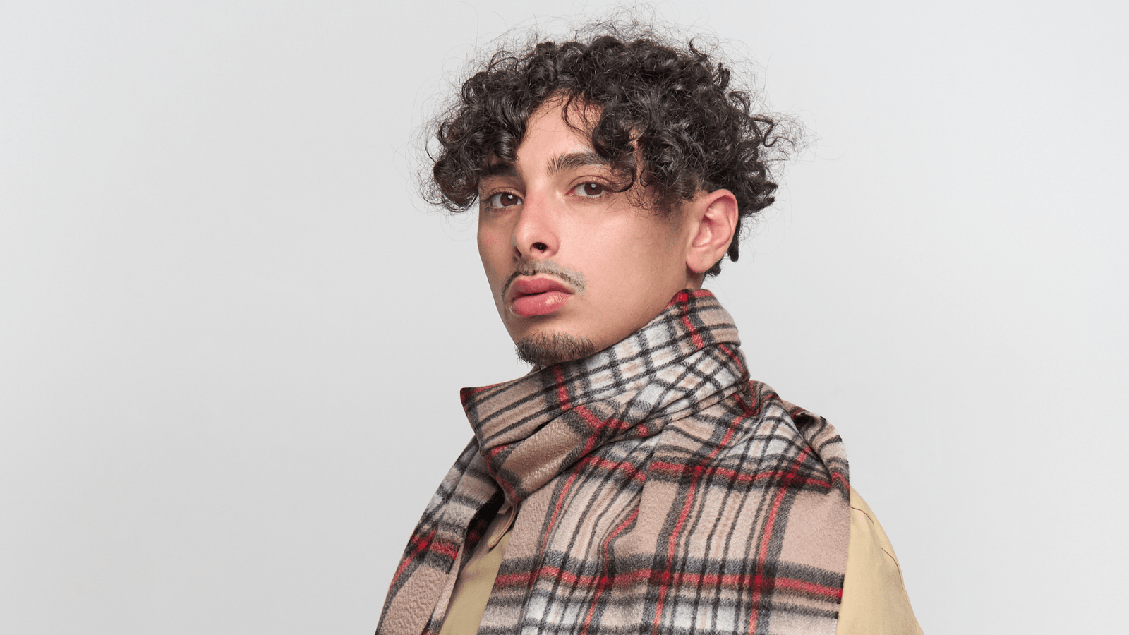 cashmere scarf men UK